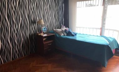 Amplio departamento de 4 ambientes