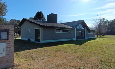 Casa en Venta en Club de Campo Amarylis - Exaltación de la Cruz