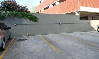 COCHERA FIJA EN TIGRE CENTRO | EXCELENTE ACCESO Y UBICACION
