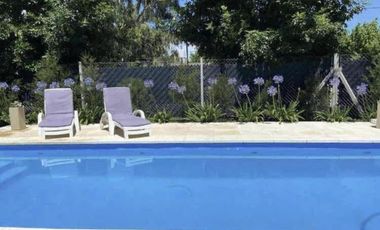 Casa en venta  - 2 Dormitorios 1 Baño - Cochera - 600Mts2 - Florencio Varela