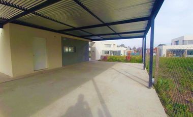 Casa en venta en Pilar del Este - Casas del Este
