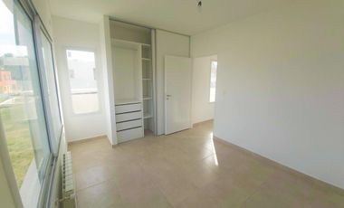 Casa en venta en Pilar del Este - Casas del Este