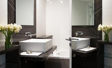 Venta EXCLUSIVO DOS AMBIENTES C COCHERA/  Diseño y Categoría en AL RIO Vicente López