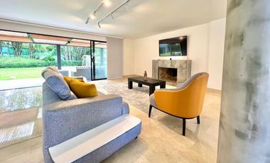 VENTA CASA EN EL POBLADO EL TESORO 456MTS