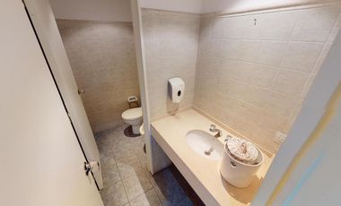 Venta de oficina en planta baja en San Isidro