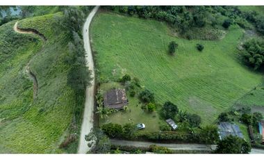 A la venta finca en Marinilla/ Lote 16.000mt2