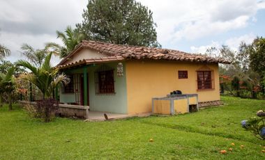 A la venta finca en Marinilla/ Lote 16.000mt2