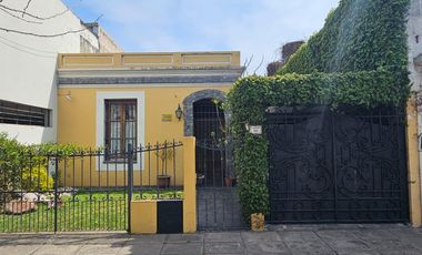 Casa en Castelar Sur