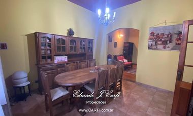 Casa en Castelar Sur