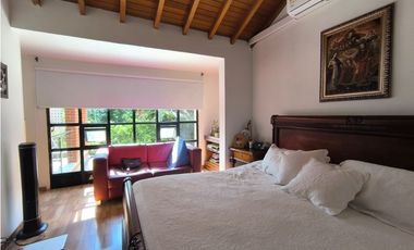 Venta de casa en el Poblado- cerca al centro comercial El Tesoro