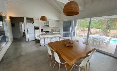 CASA, VENTA,  COSTA ESMERALDA, GOLF, LOTE AL 200, 5 AMBIENTES