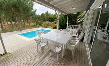 CASA, VENTA,  COSTA ESMERALDA, GOLF, LOTE AL 200, 5 AMBIENTES