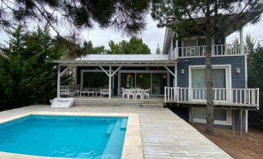 CASA, VENTA,  COSTA ESMERALDA, GOLF, LOTE AL 200, 5 AMBIENTES