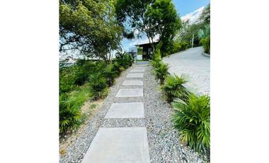 Vendo casa en Girardot