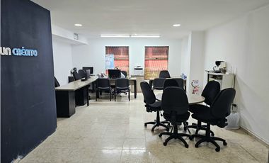 Arriendo oficina amplia- centro historico