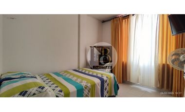 VENTA DE CASA DE TRES NIVELES BARRIO LOS HELECHOS YOPAL.