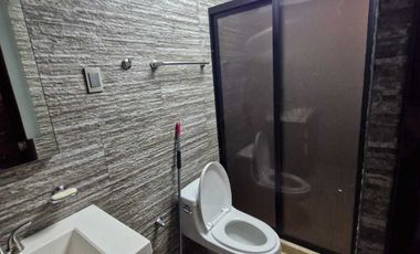 CASA EN VENTA SOBRE AV CASA BLANCA, SAN NICOLAS