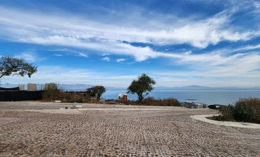 Terreno con vista panorámica al Lago de Chapala