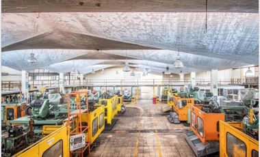 Excelente Bodega Industrial en Los Reyes La paz