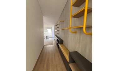 VENTA APARTAMENTO PENTHOUSE LAURELES IGLESIA SANTA TERESITA