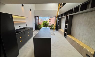 VENTA APARTAMENTO PENTHOUSE LAURELES IGLESIA SANTA TERESITA