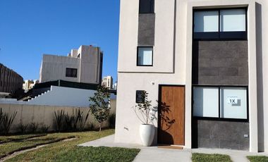 ROSARITO CASA EN VENTA  ENTREGA INMEDIATA