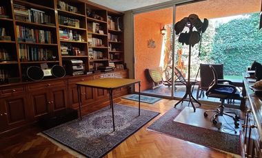 Se vende excelente casa en Lomas Hipódromo (V)