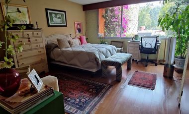 Se vende excelente casa en Lomas Hipódromo (V)