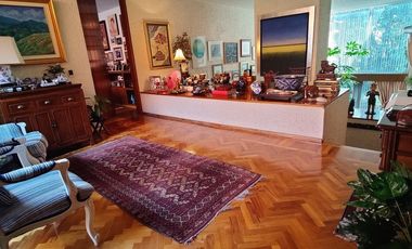 Se vende excelente casa en Lomas Hipódromo (V)