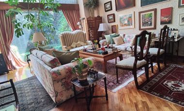 Se vende excelente casa en Lomas Hipódromo (V)