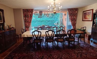 Se vende excelente casa en Lomas Hipódromo (V)