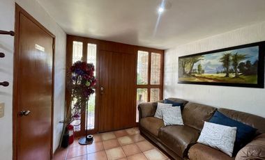 CASA EN RENTA EN COLONIA LAS FUENTES