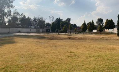 RENTA DE TERRENO EN BOULEVARD TOLUCA-METEPEC EN LA COLONIA ESPÍRITU SANTO