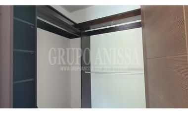 Se Vende Casa con Piscina en Urbanización Privada de Chame