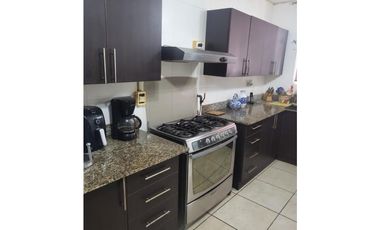 SE ALQUILA CASA BRISAS HEIGHTS EN BRISAS DEL GOLF