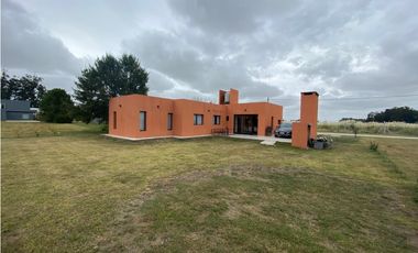 Chalet 4 amb. A estrenar. Costa del Sol. Mar Chiquita.