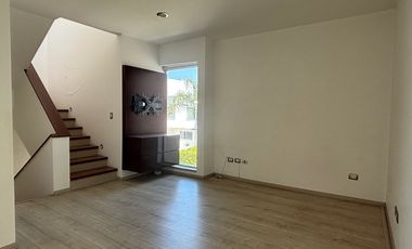 CASA EN RENTA PARQUE LA CASTELLANA, LOMAS DE ANGELOPOLIS II