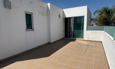 CASA EN RENTA PARQUE LA CASTELLANA, LOMAS DE ANGELOPOLIS II