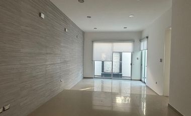 CASA EN RENTA PARQUE LA CASTELLANA, LOMAS DE ANGELOPOLIS II