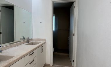 CASA EN RENTA PARQUE LA CASTELLANA, LOMAS DE ANGELOPOLIS II