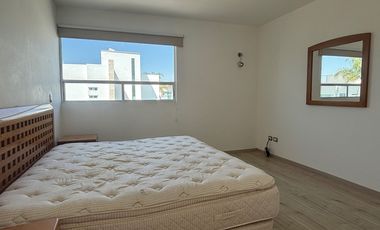 CASA EN RENTA PARQUE LA CASTELLANA, LOMAS DE ANGELOPOLIS II