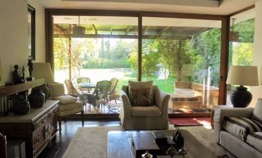 Casa en Arriendo en Camino Otoñal- Camino el Alba