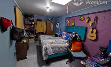 Casa en Venta en PASAJE EL TULIPAN