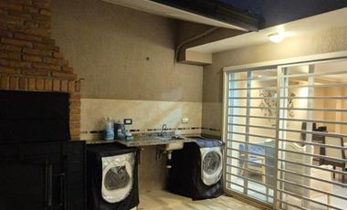 PRECIOSO DÚPLEX EN VENTA CON PATIO Y PARRILLA.-ZONA AV. LOPEZ Y PLANES / KOLPING.-