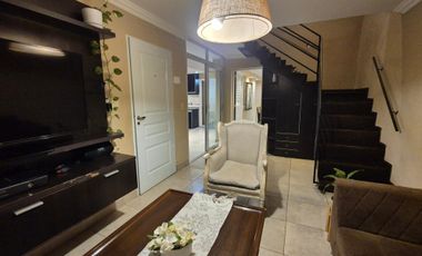 PRECIOSO DÚPLEX EN VENTA CON PATIO Y PARRILLA.-ZONA AV. LOPEZ Y PLANES / KOLPING.-