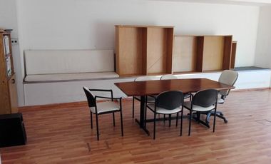 Oficina en San Isidro - Oportunidad!