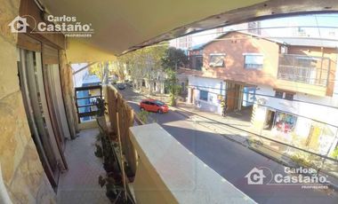 Gran Chalet Ideal Vivienda Multifamiliar + Profesional en Exc Sector