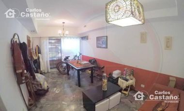 Gran Chalet Ideal Vivienda Multifamiliar + Profesional en Exc Sector