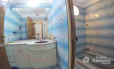 Gran Chalet Ideal Vivienda Multifamiliar + Profesional en Exc Sector