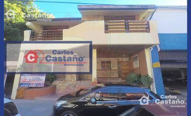Gran Chalet Ideal Vivienda Multifamiliar + Profesional en Exc Sector